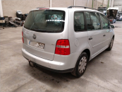 Volkswagen (p) TOURAN CONCEPTLINE 7 PLAZAS 105CV - Accidentado 1/20